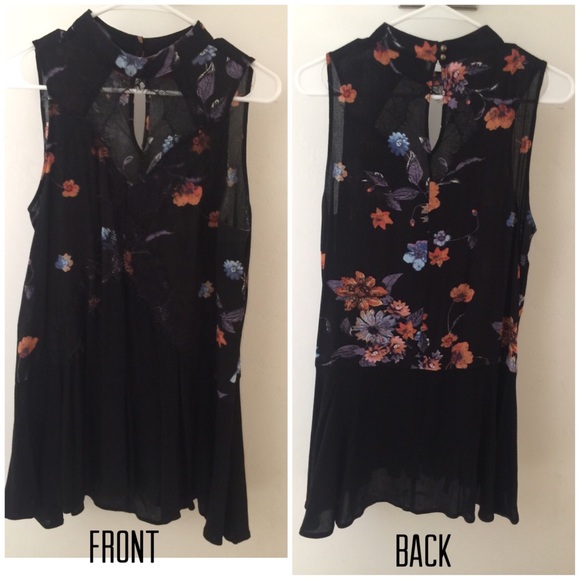 Daytrip Tunic Size Small Buckle - Picture 2 of 3